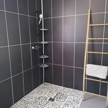 E Canicce Hotell Moltifao