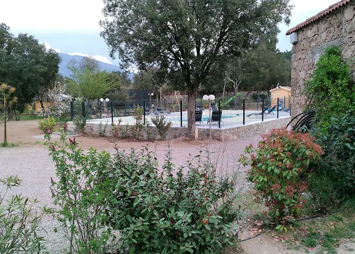 Ξενοδοχείο E Canicce