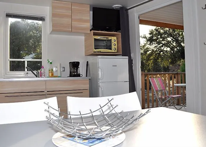 Ξενοδοχείο E Canicce 3*